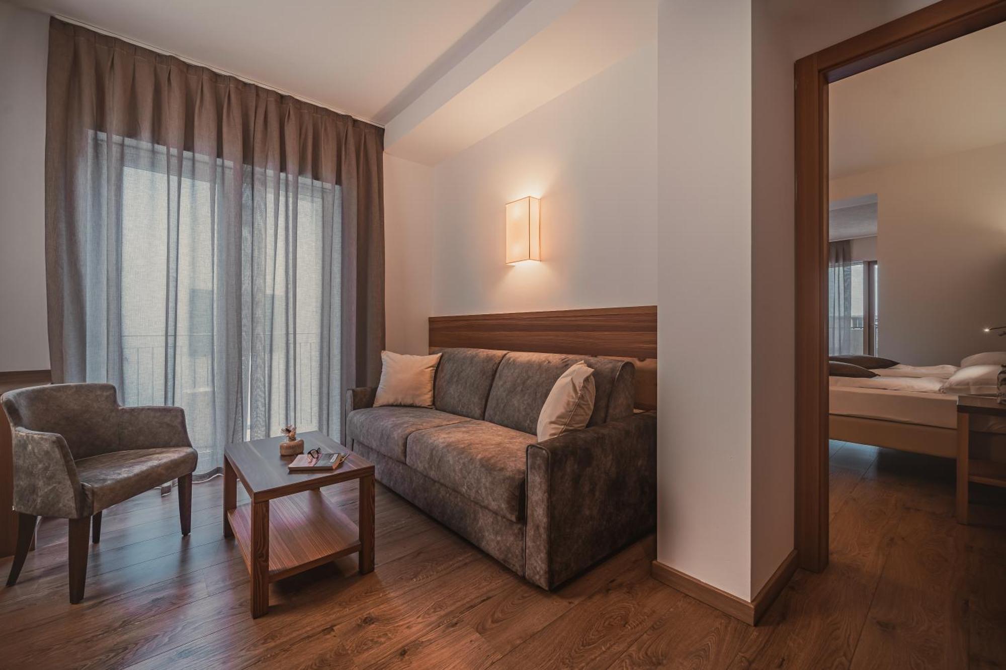 Cristallo Sport & Wellness Hotel Levico Terme Kamer foto